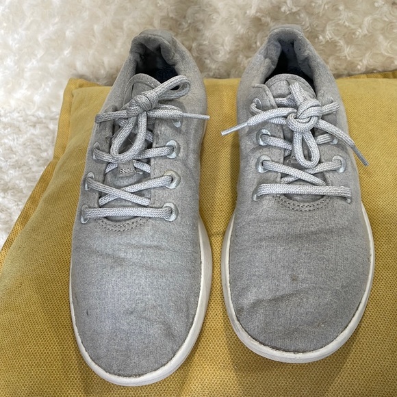 Allbirds sneakers - Picture 2 of 11